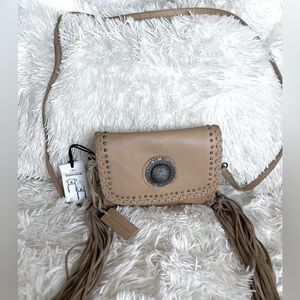 IDYLLWIND By Miranda Lambert Leather Crossbody Bag